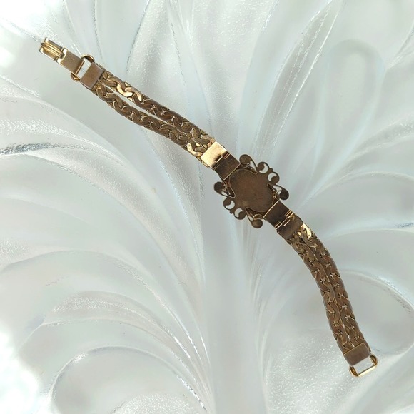 Sarah Coventry Queen Victoria Necklace and Bracelet Set - Picture 3 of 13